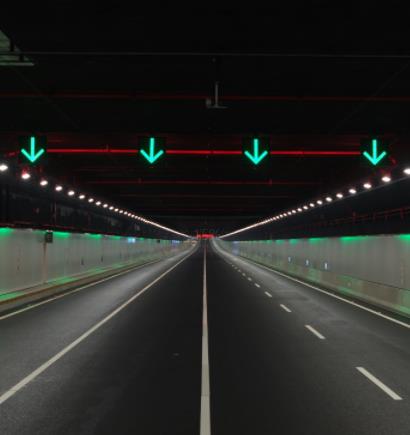 深中通道地道照明