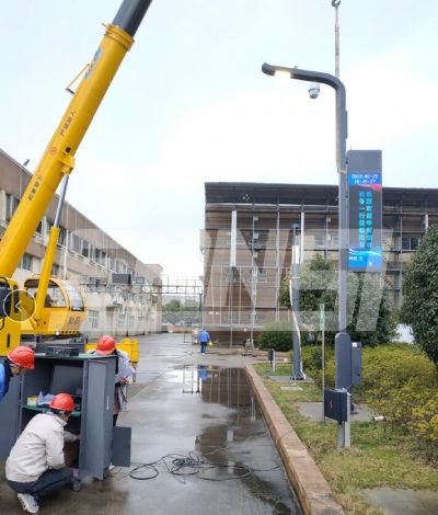 三思中安创谷聪明路灯，工场测试现场