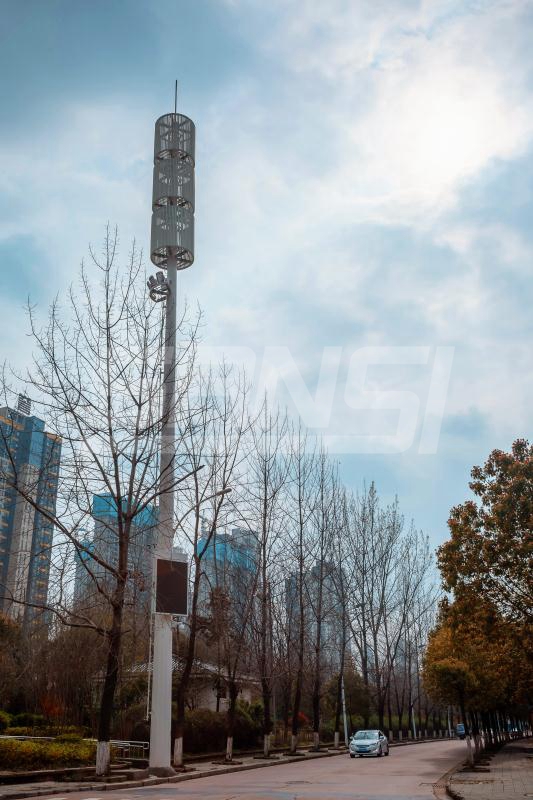 优游学府路聪明路灯30米高杆灯