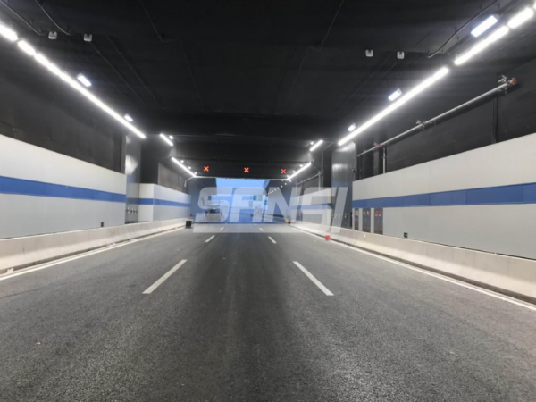 三思承建沿江通道越江地道照明