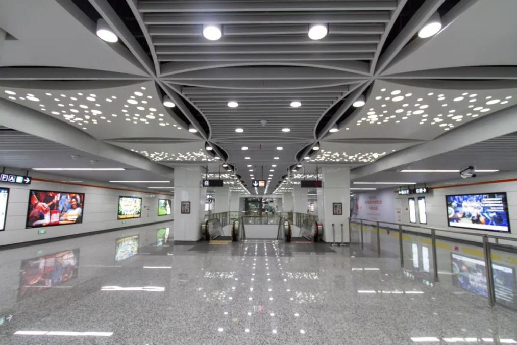 三思,地铁照明,温馨,安康光,照亮,多条轨交畅行路