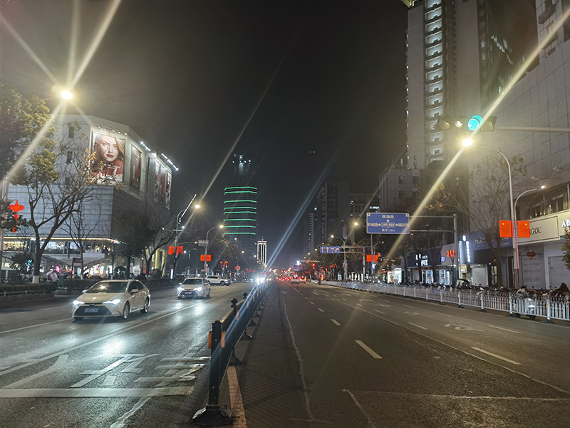 老旧城区,LED路灯,丑化革新落成,功效与美学共筑宜居故里