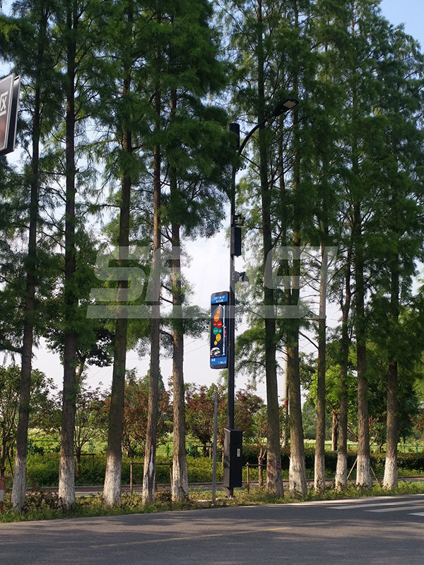聪明灯杆,晋升都会照明效力,主要利器