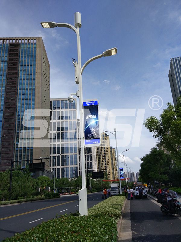 聪明灯杆,为都会,大众办事,注入,聪明气力