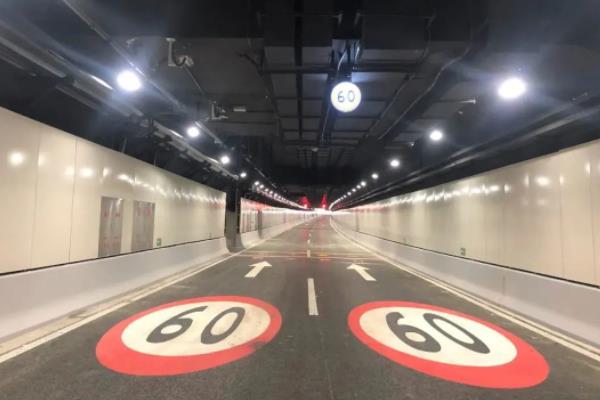 上海 武宁路地道