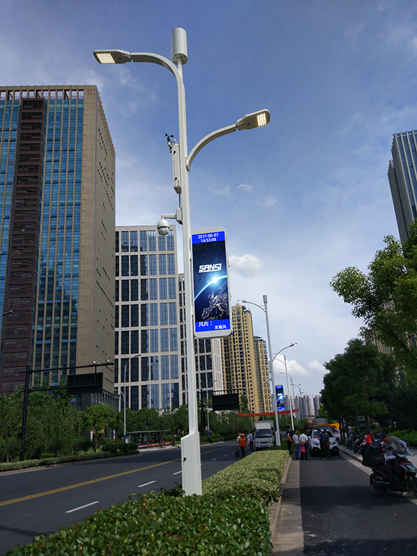 都会办理新利器,聪明路灯,及时监测,情况数据